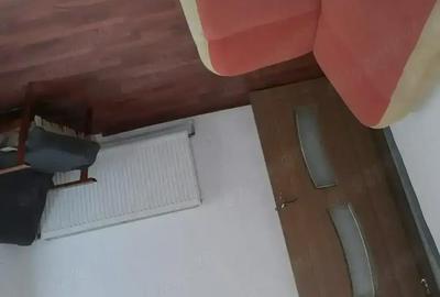 Casă cu 6 camere în Lehliu - 10