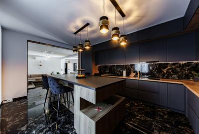 Casă individuală cu 7 camere cu Canalizare în Girocului - 13