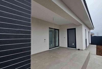 Casă cu 4 camere în Cheriu - 3