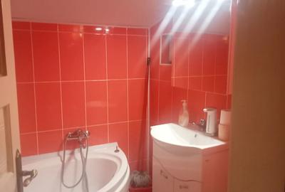 Garsonieră nedecomandată în Gară - 1