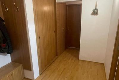 Apartament cu 2 camere decomandat în Apărătorii Patriei - 5
