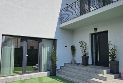 Casă cu 4 camere în Central - 8