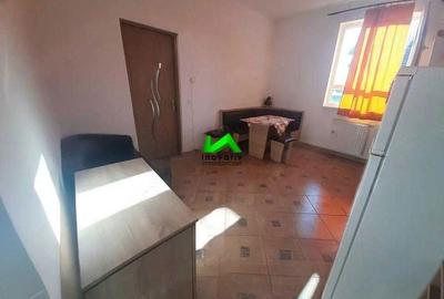 Apartament cu 2 camere semidecomandat în Lotrioara - 1