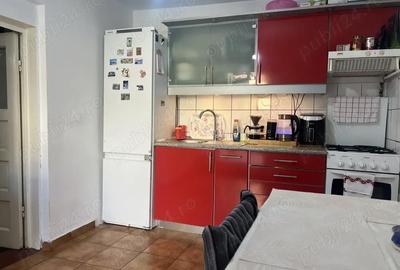 Casă cu 3 camere în Tăbăcărie - 1
