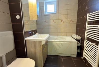 Apartament cu 3 camere semidecomandat în Carei - 7