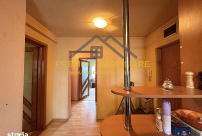 Apartament cu 3 camere decomandat în Central - 8