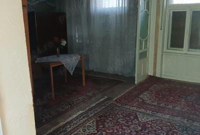 Casă cu 6 camere în Ciclova Română - 10