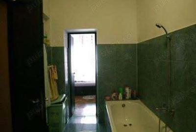 Direct de la proprietar, apartament 5 camere, 120 mp, situat la parter, Elisabetin - 10