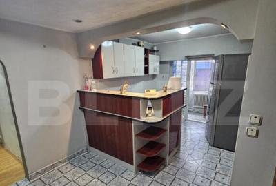 Apartament 3 camere, 68 mp, decomandat, zona Obcini - 1