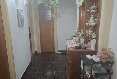 Apartament cu 2 camere decomandat în Vest
