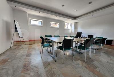 Spatiu comercial de Inchiriat, 246 mp, zona Tribunal - 4
