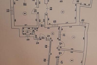 Casă cu 5 camere cu Teren 250 Mp în Central