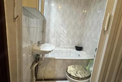 Garsoniera , et.1 , zona Blascovici - 3