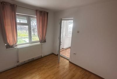 Casă individuală cu 5 camere cu Garaj în Copou - 8