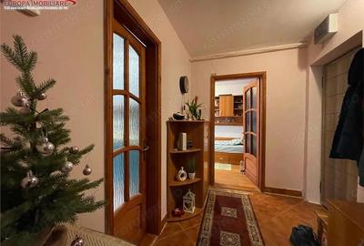 Apartament 3 camere de vanzare zona Taxe si Impozite Tulcea - 3