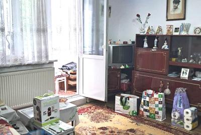 Apartament cu 2 camere semidecomandat în Hipodrom 1 - 3