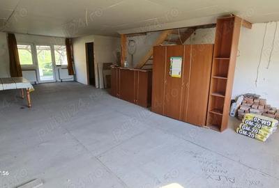 Casă cu 4 camere cu Teren 667 Mp în Poienița - 6