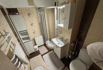 Apartament cu 2 camere, decomandat - zona Lipovei - 13