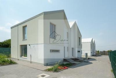 Duplex cu 4 camere cu Teren 250 Mp în Central - 2