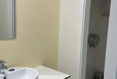 Spațiu comercial, de 146 mp, în Semicentral - 6