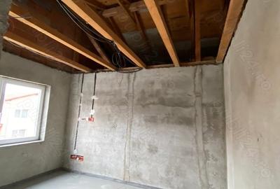 Casă cu 5 camere în Ghiroda - 19