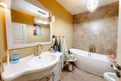 Casă cu 3 camere cu Canalizare în Dâmbovița - 16