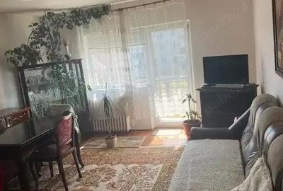 Apartament cu 2 camere decomandat în Micro 17 - 2
