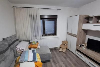 Apartament cu 3 camere decomandat în Central - 9