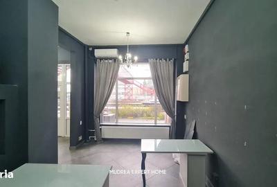 Spațiu comercial, de 90 mp, în Central