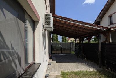 Casă cu 5 camere cu Teren 250 Mp în Florești - 1