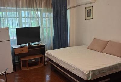 Garsonieră decomandată în Vitan - 2