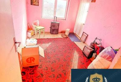 Apartament cu 4 camere decomandat în Central - 2