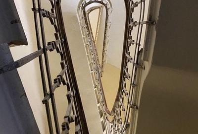 Cladire stradala ultracentral pretabil cabinet sau magazin Cladire stradala ultracentral pretabil cabinet sau magazin - 5