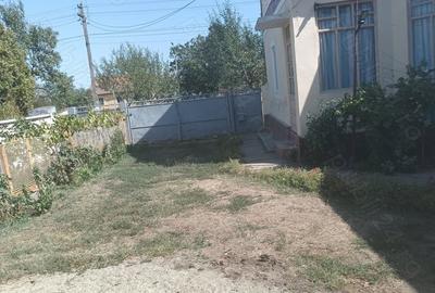 Casă cu 6 camere în Alioș - 3