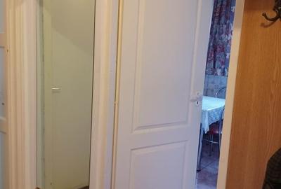 Apartament 3 camere, semidecomandat, zona centrala Apartament 3 camere, semidecomandat, zona centrala - 6