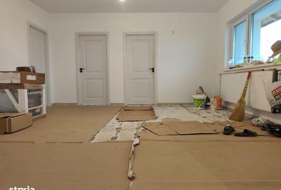 Casă cu 4 camere în Săbăreni - 9