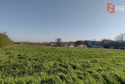 Teren Construcții intravilan de 1000 mp, în Checea - 6