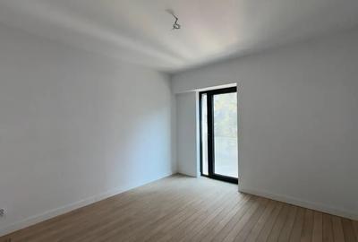 Apartament cu 3 camere semidecomandat în Panduri - 4