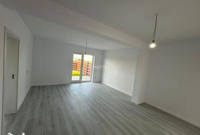 Casă cu 5 camere cu Teren 250 Mp în Valea Lupului - 1