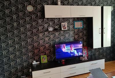 Apartament cu 3 camere nedecomandat, mobilat în Popești-Leordeni