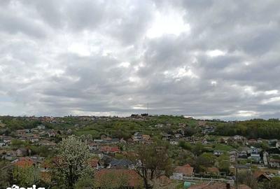 Casă cu 4 camere cu Teren 245 Mp în Feleacu