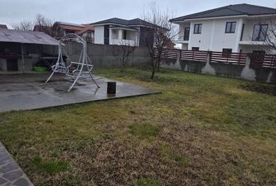 Casă cu 4 camere în Central - 19