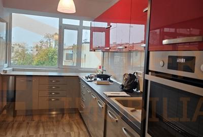 Apartament 3 camere de vanzare Zona Icil, Constanta - 1