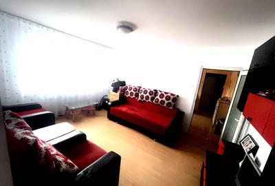 Apartament cu 3 camere decomandat în Central - 2