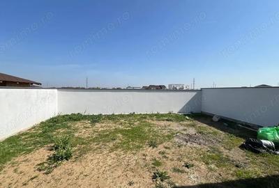 Casă cu Teren 260 Mp în Urseni