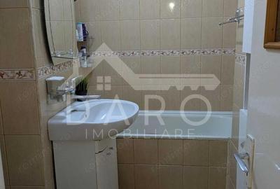 Vand apartament 3 camere ideal pentru locuin?a sau cabinet medical - 8