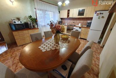 Casă individuală cu 9 camere cu Piscina în Freidorf - 10