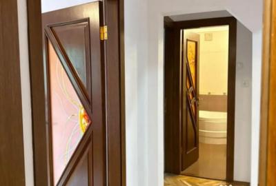 Apartament cu 3 camere decomandat în 1 Mai - 7