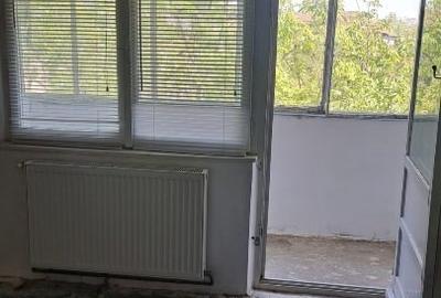 Apartament cu 2 camere semidecomandat în Aradului - 2