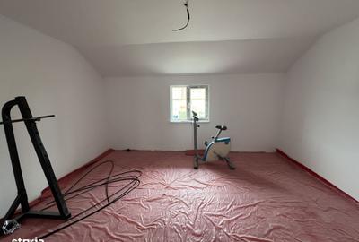 Casă cu 4 camere în Ambud - 13